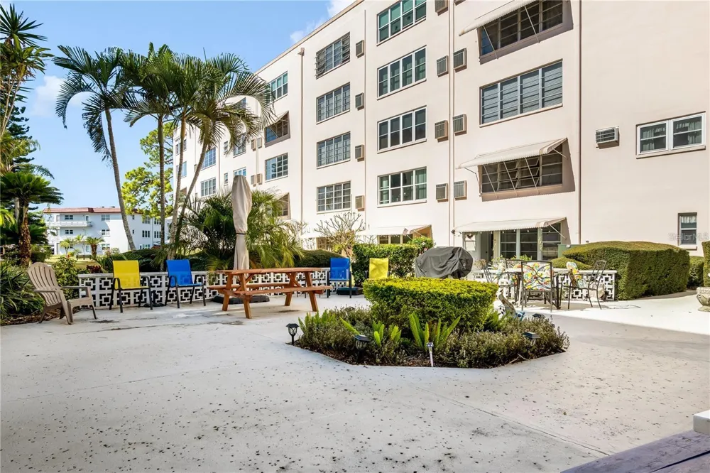 5603 80TH STREET #512 St Petersburg, FL 33709