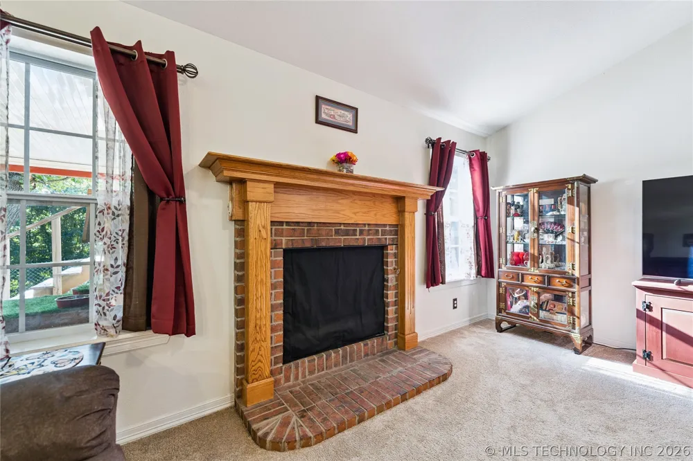 91 Plum Tree Road Salina, OK 74365