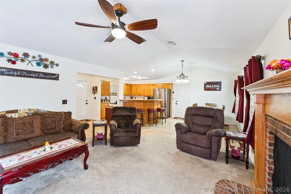 91 Plum Tree Road Salina, OK 74365