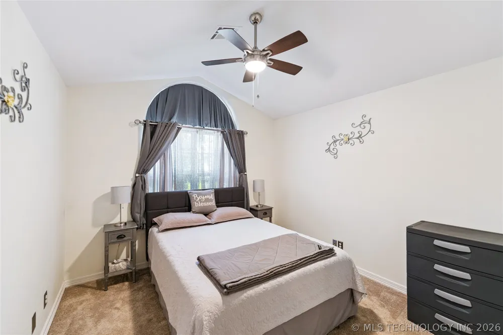 91 Plum Tree Road Salina, OK 74365
