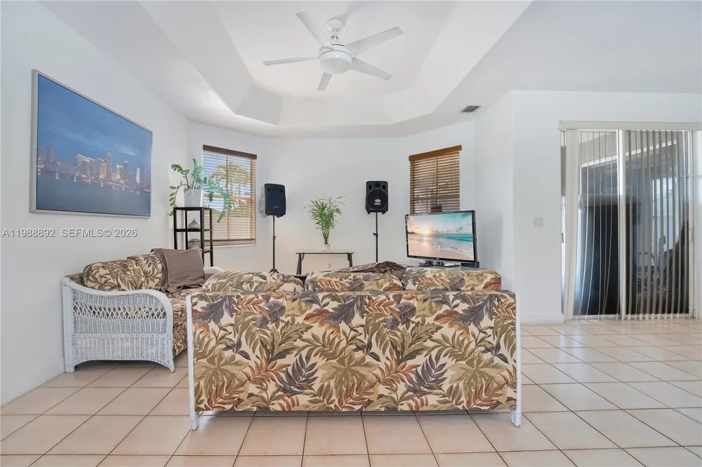 1173 NW 135th Ct Miami, FL 33182