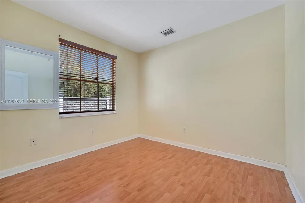 1173 NW 135th Ct Miami, FL 33182