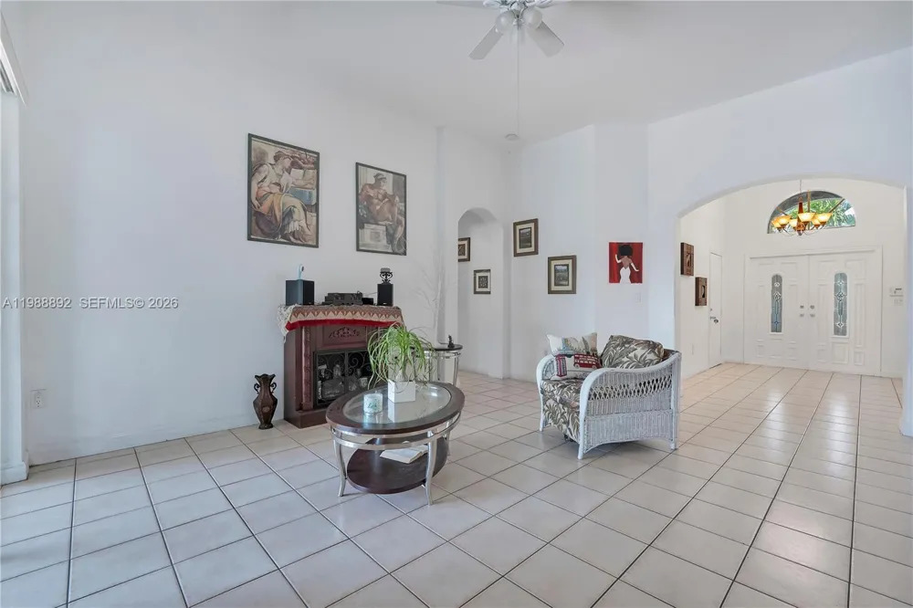 1173 NW 135th Ct Miami, FL 33182