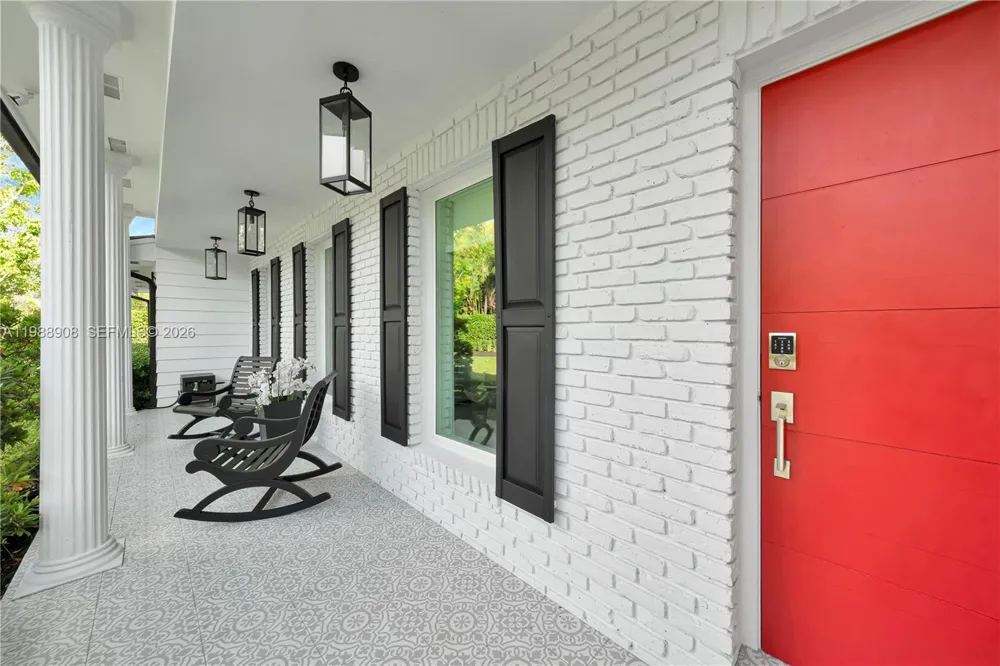 10705 SW 128th Ter Miami, FL 33176