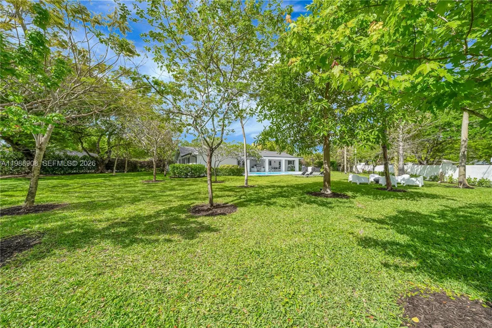 10705 SW 128th Ter Miami, FL 33176