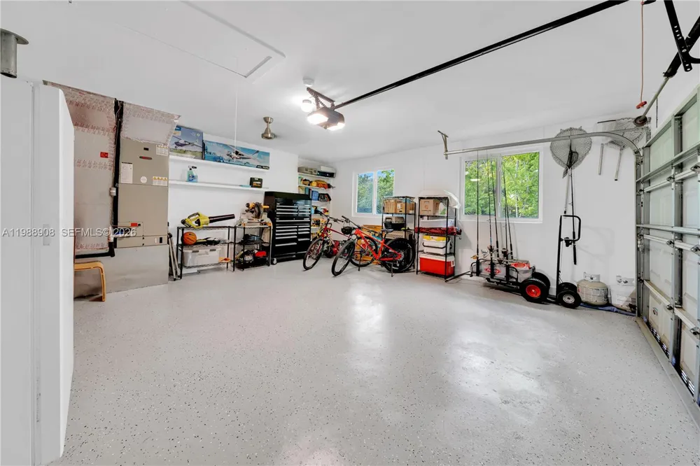 10705 SW 128th Ter Miami, FL 33176