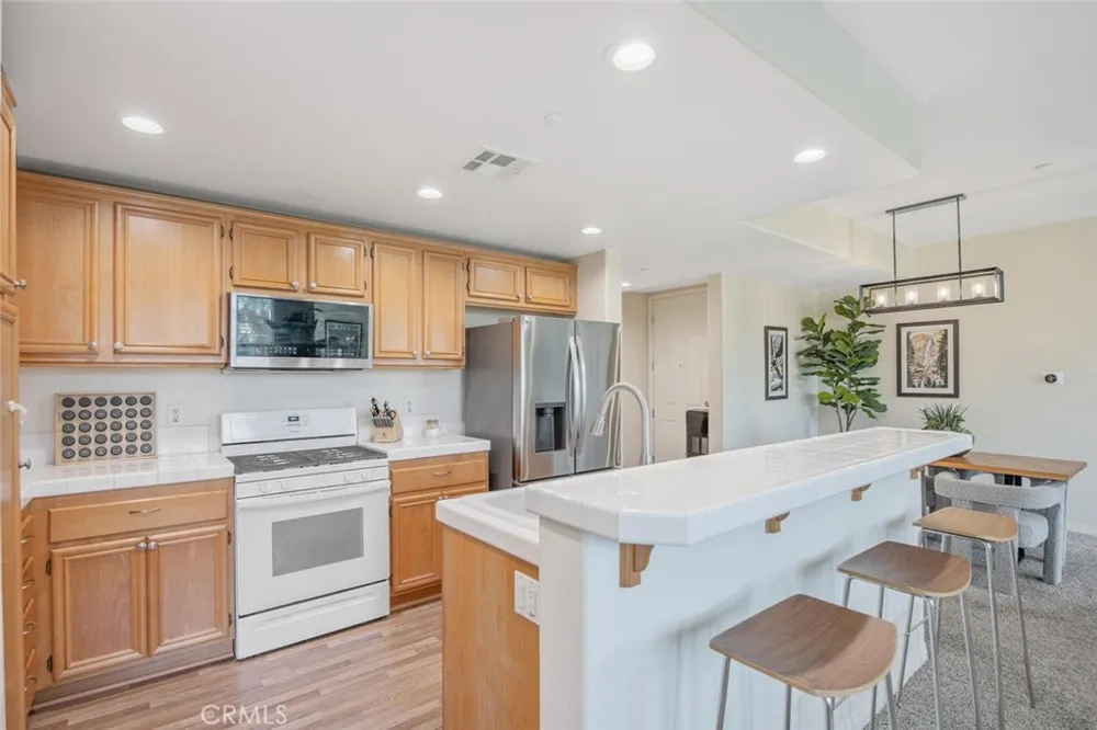 243 Riverdale Court #431 Camarillo, CA 93012