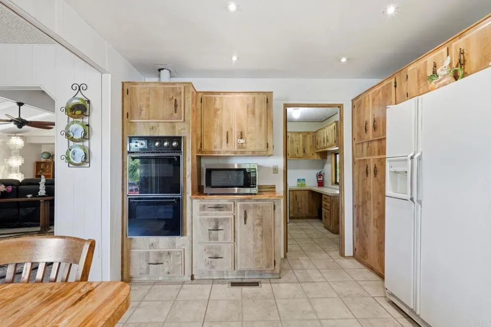 18218 Paradise Mountain Rd Spc 179 #Lot 179 Valley Center, CA 92082