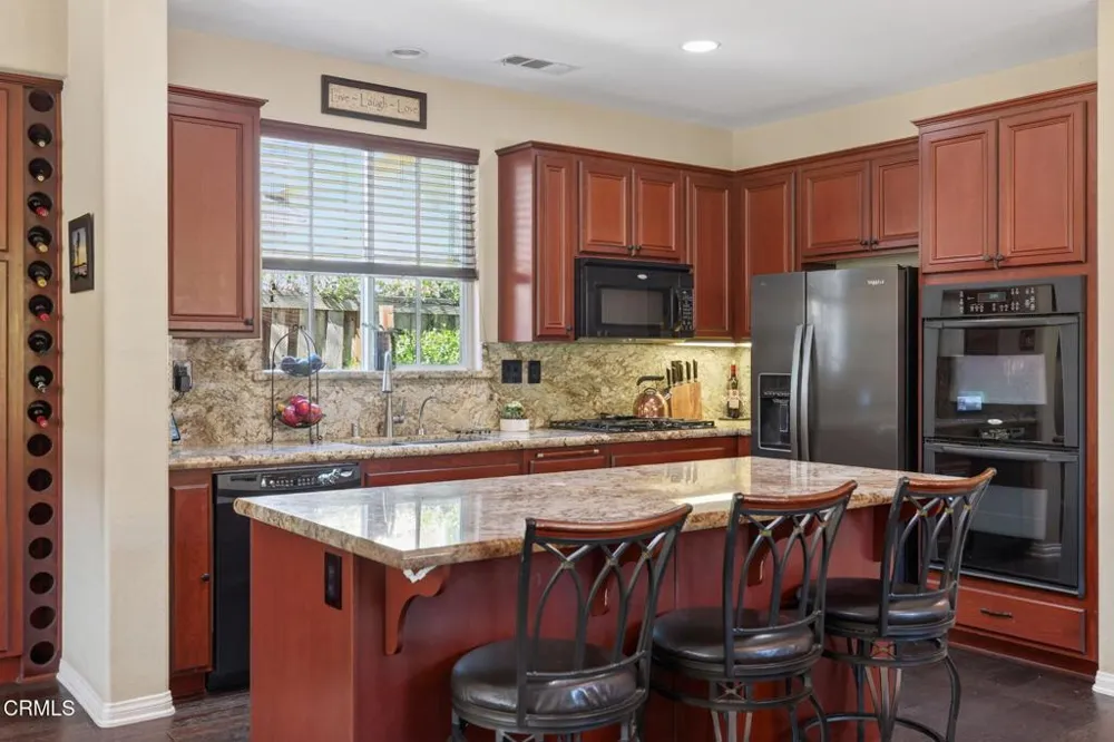 615 Boston Avenue Ventura, CA 93004