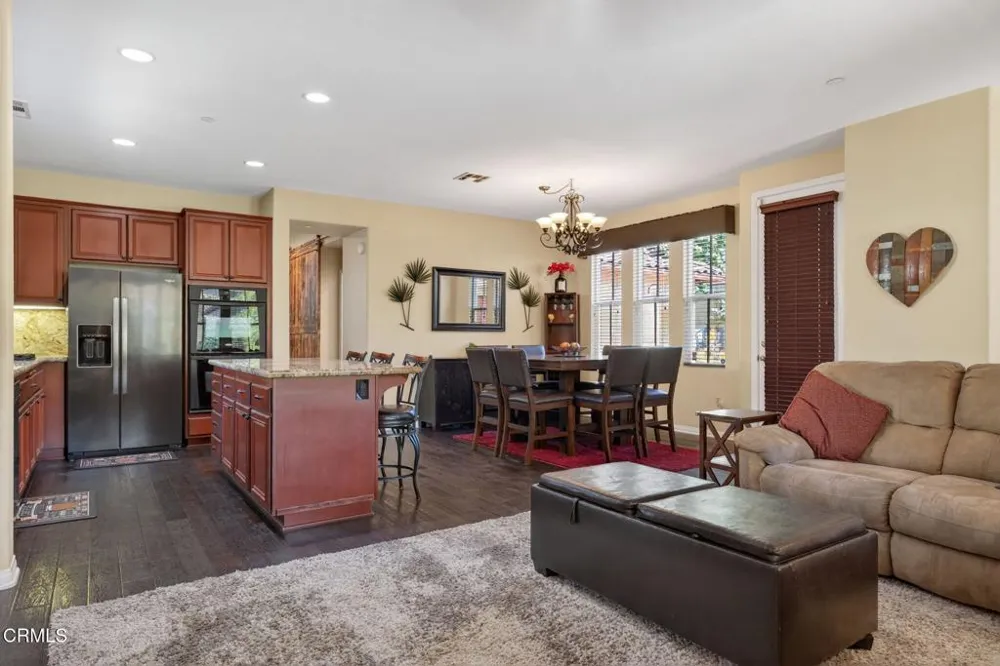 615 Boston Avenue Ventura, CA 93004