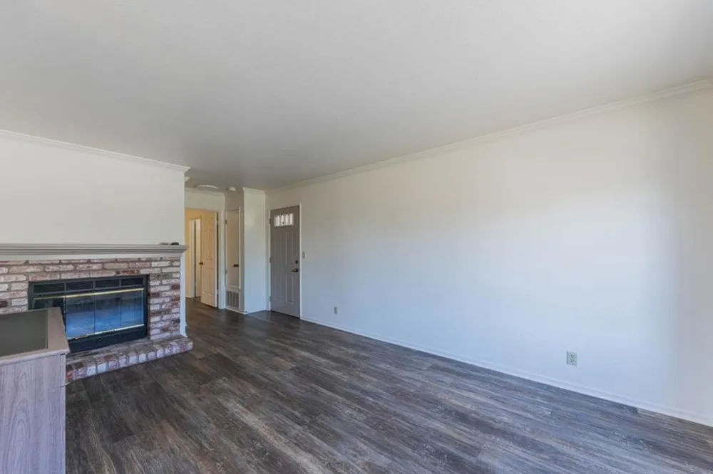 1052 Padre Drive #3 Salinas, CA 93901