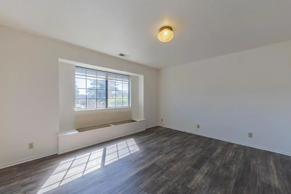 1052 Padre Drive #3 Salinas, CA 93901
