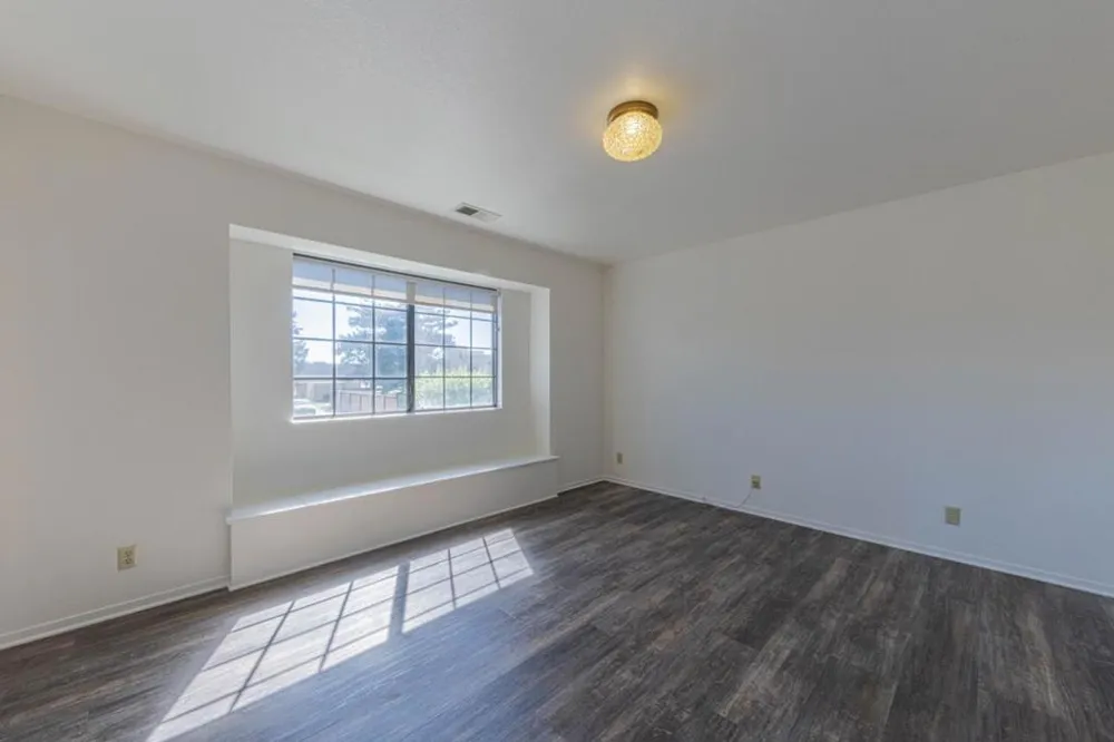 1052 Padre Drive #3 Salinas, CA 93901