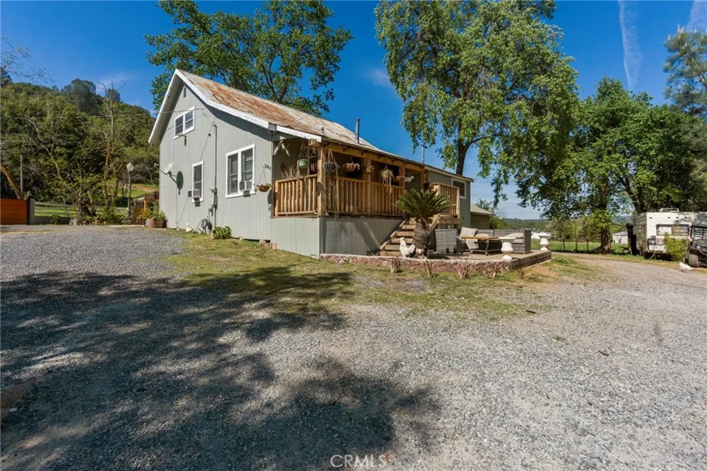 16561 Jacksonville Jamestown, CA 95327