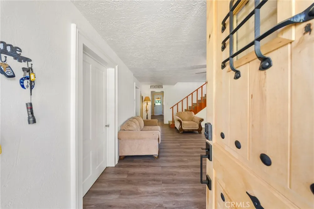 16561 Jacksonville Jamestown, CA 95327