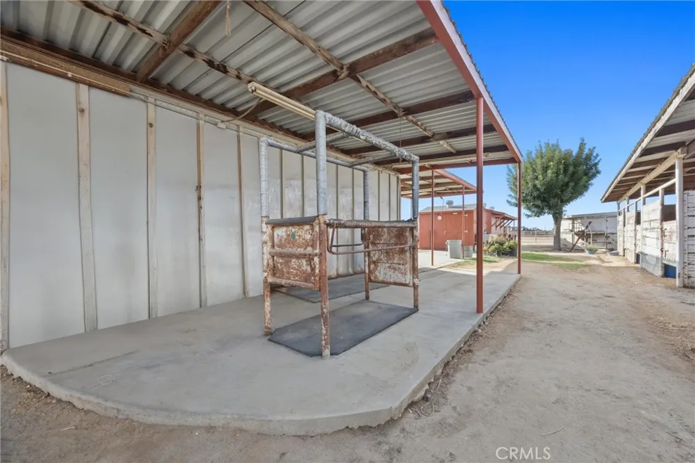 30751 Sharp Shafter, CA 93263