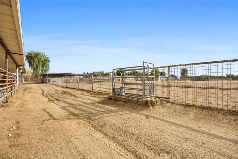 30751 Sharp Shafter, CA 93263