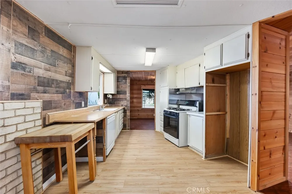30751 Sharp Shafter, CA 93263