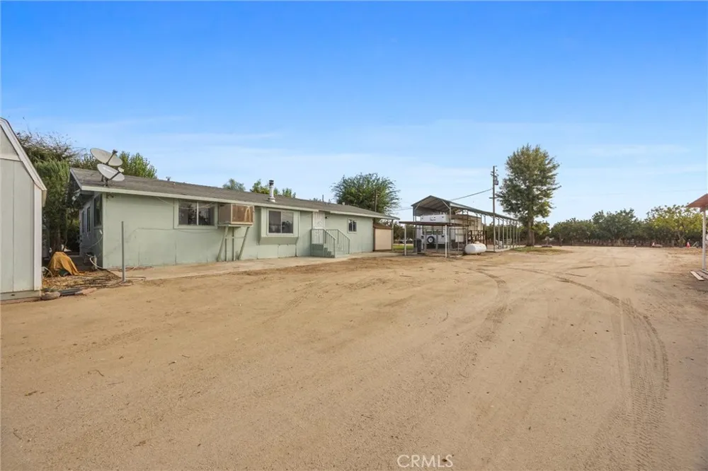 30751 Sharp Shafter, CA 93263