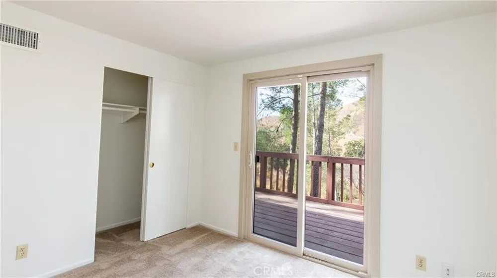 27601 Endeavor Street Agoura Hills, CA 91301