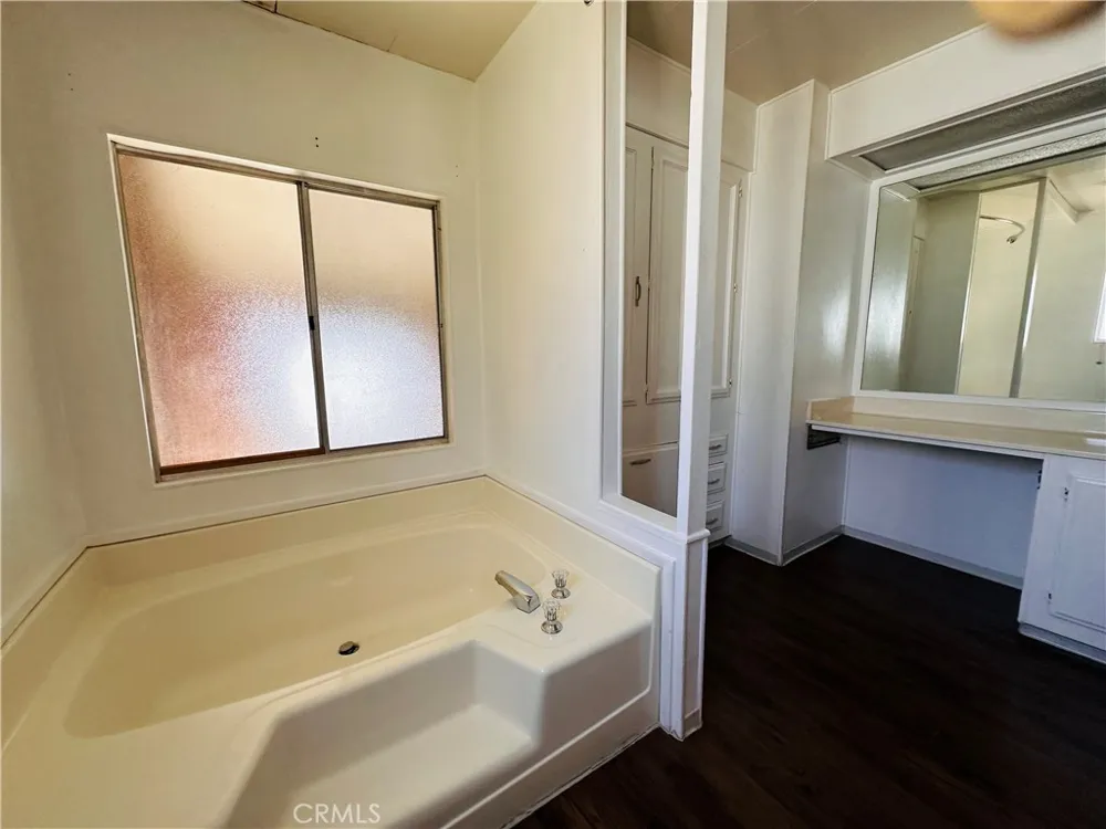 2230 Lake Park Drive #140 San Jacinto, CA 92583