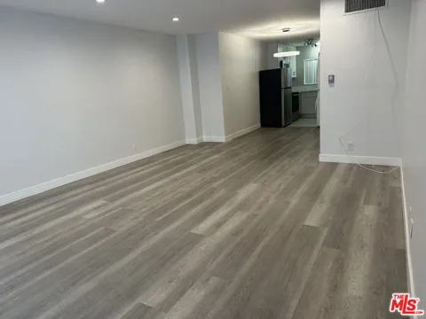 326 S Serrano Avenue #4