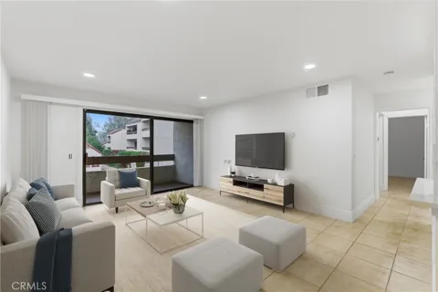 600 W 3rd Street #A210