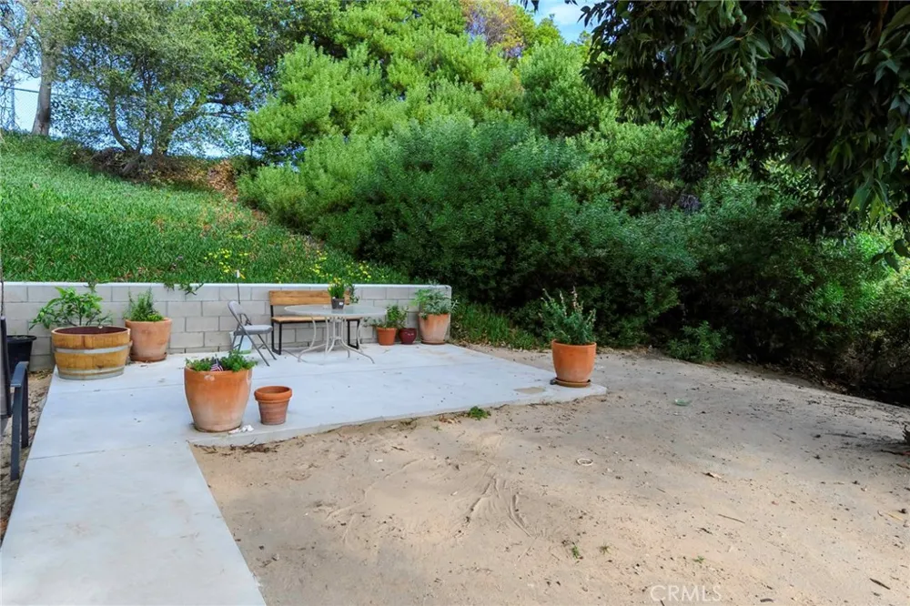 171 Brisco Rd. #8 Arroyo Grande, CA 93420