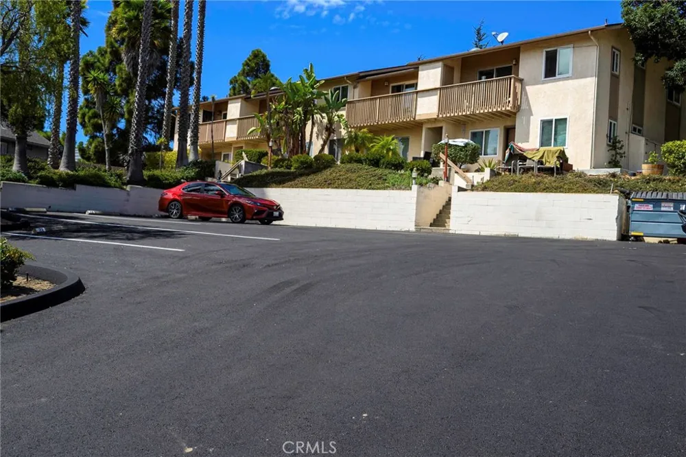 171 Brisco Rd. #8 Arroyo Grande, CA 93420