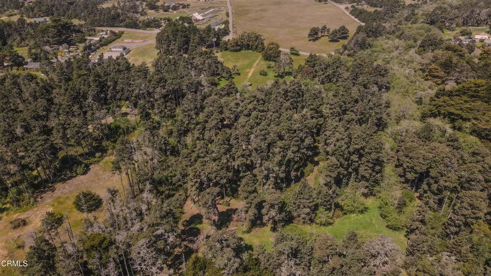 23401 California Hwy 1 Fort Bragg, CA 95437