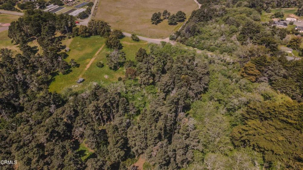 23401 California Hwy 1 Fort Bragg, CA 95437