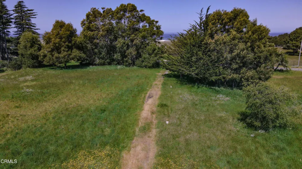23401 California Hwy 1 Fort Bragg, CA 95437