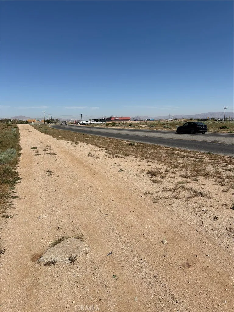 Hesperia Road Hesperia, CA 92345