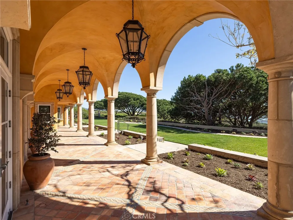 34 Pelican Point Newport Coast, CA 92657