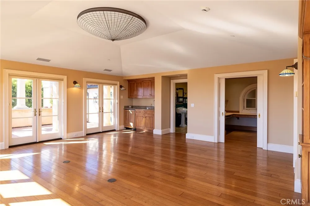 34 Pelican Point Newport Coast, CA 92657