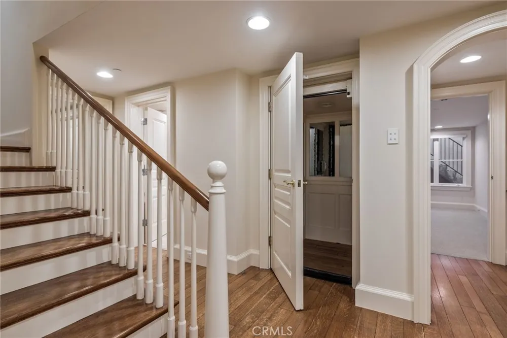 34 Pelican Point Newport Coast, CA 92657