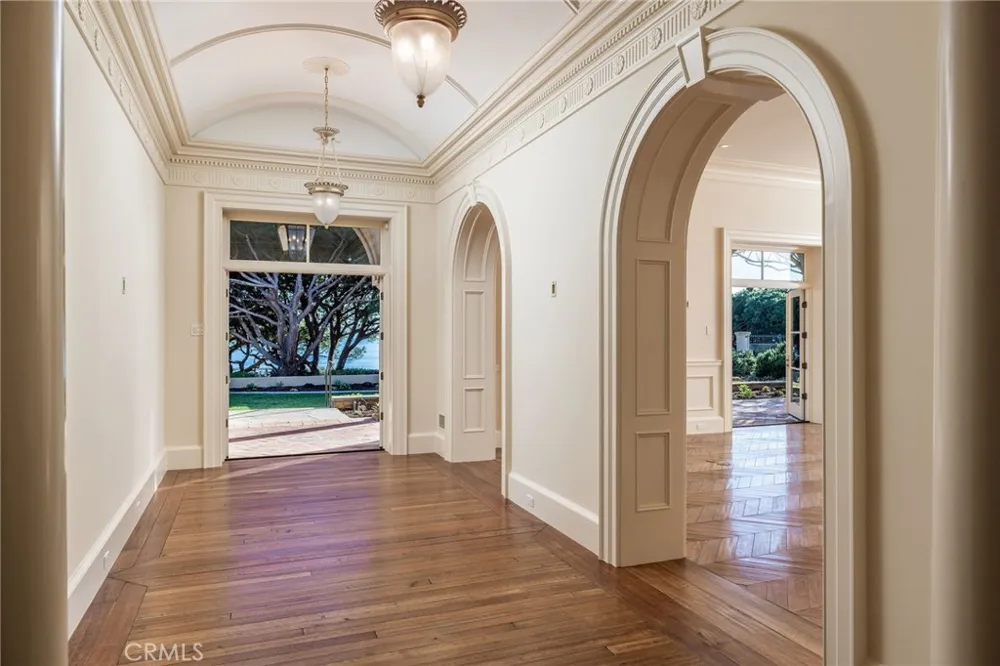 34 Pelican Point Newport Coast, CA 92657