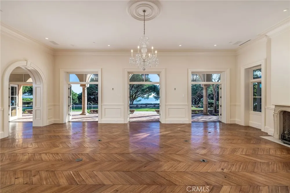 34 Pelican Point Newport Coast, CA 92657