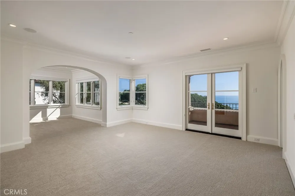34 Pelican Point Newport Coast, CA 92657