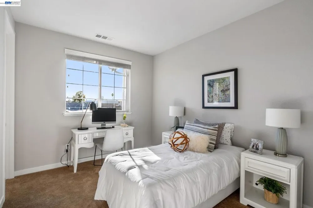 2413 Golden way Fairfield, CA 94533
