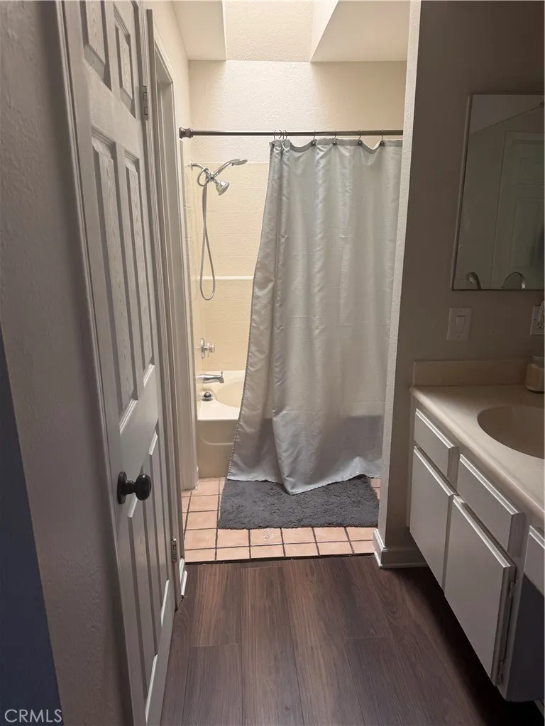 863 Encino Corona, CA 92882