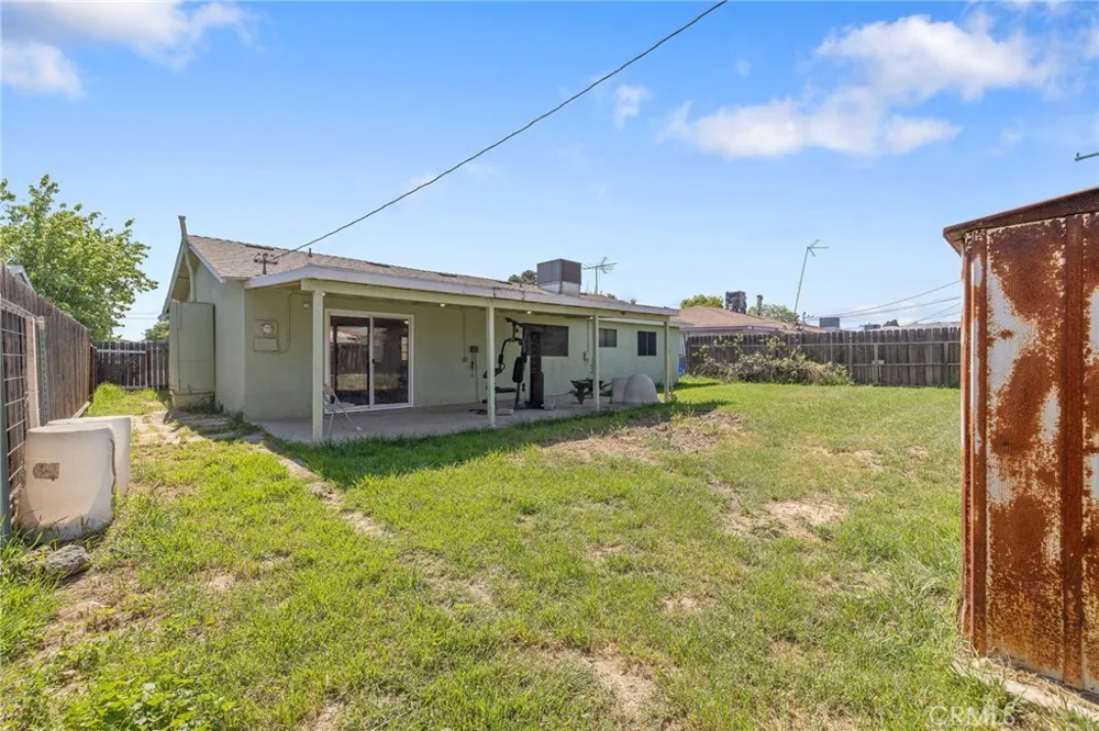 10840 Beverly Drive Hanford, CA 93230