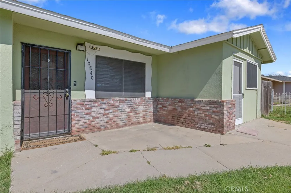 10840 Beverly Drive Hanford, CA 93230
