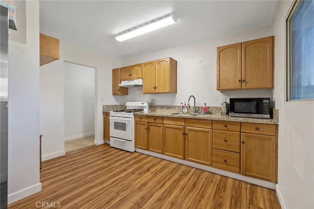 10840 Beverly Drive Hanford, CA 93230