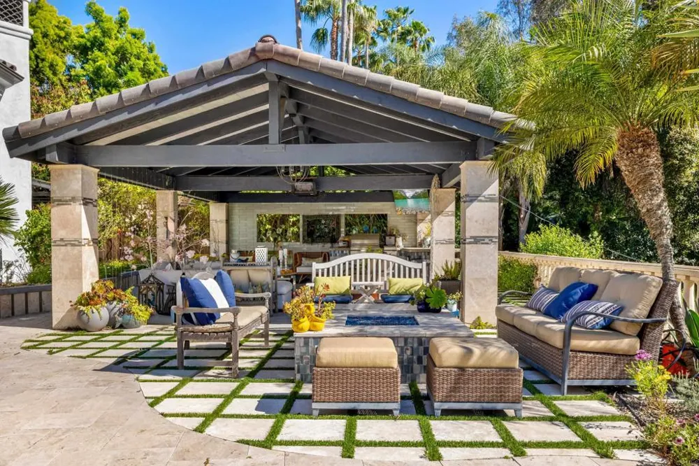 16427 Avenida Cuesta Del Sol Rancho Santa Fe, CA 92067