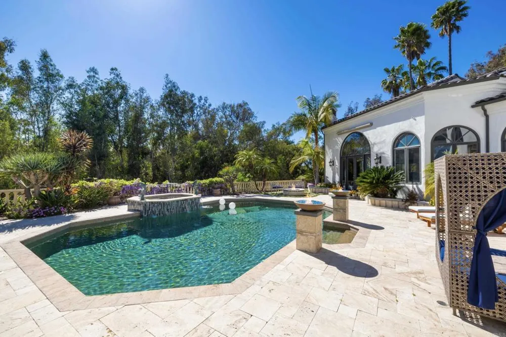 16427 Avenida Cuesta Del Sol Rancho Santa Fe, CA 92067