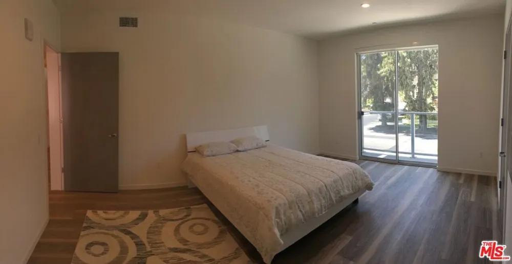4600 Coldwater Canyon Avenue #205 Studio City, CA 91604