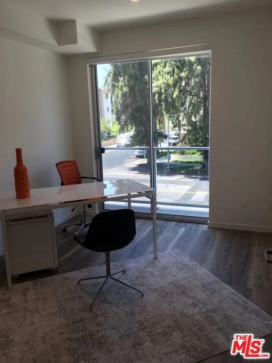 4600 Coldwater Canyon Avenue #205 Studio City, CA 91604