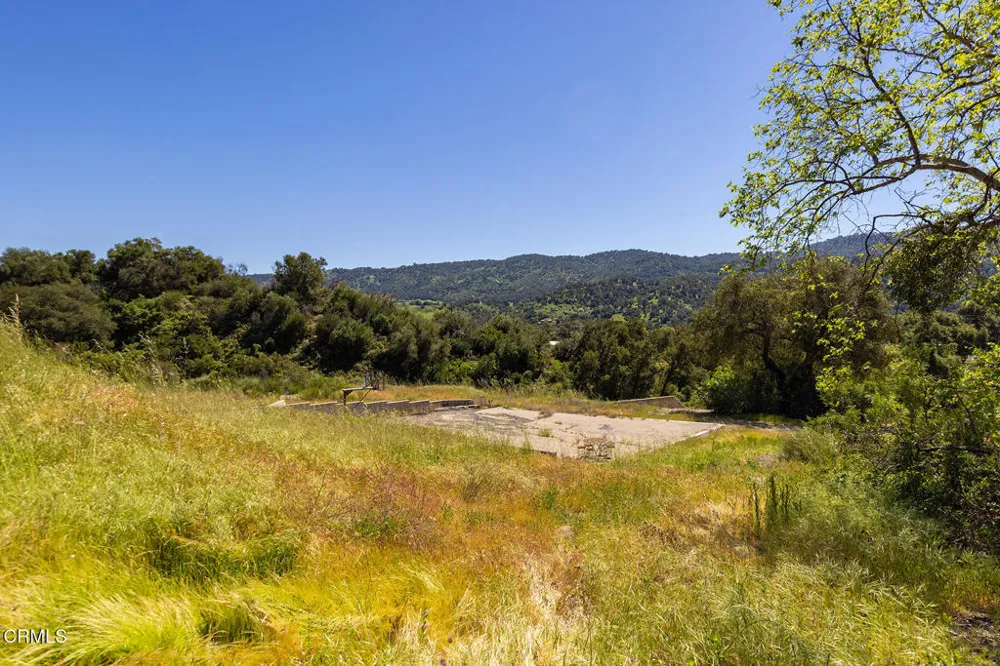 12661 Highwinds Road Ojai, CA 93023