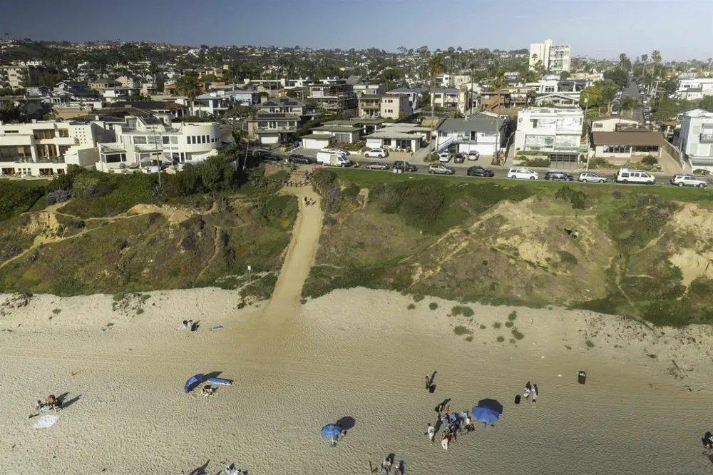 4933 Ocean Boulevard San Diego, CA 92109